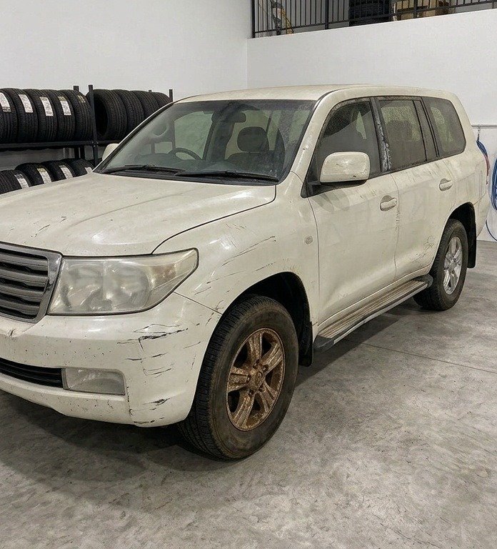 Before Paint Restoration 2015 Toyota Land Cruiser VXR Scratched Dull Paint